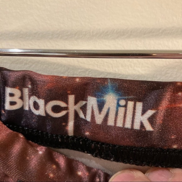 BLACKMILK Sz M Red Galaxy Nova Galactic Space Stars Shiny Art to Wear  Leggings - Picture 5 of 7